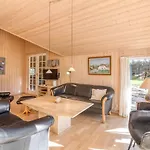 Tonje - 600m From The Sea By Interhome
